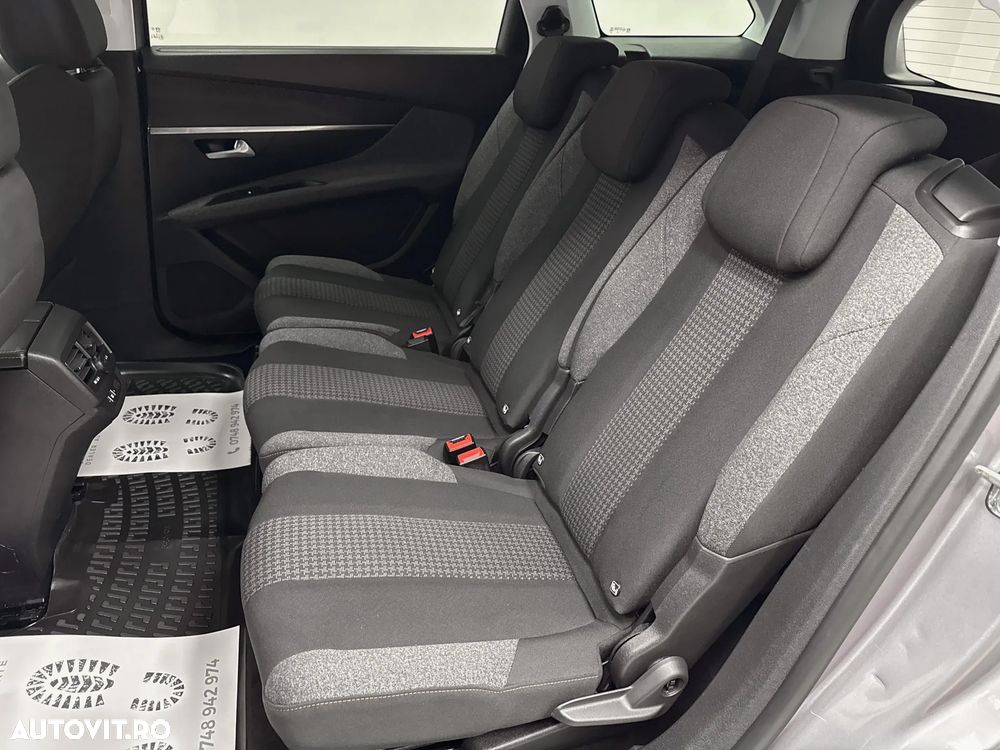 Peugeot 5008 PureTech 130 Stop & Start Active Business-Paket - 20