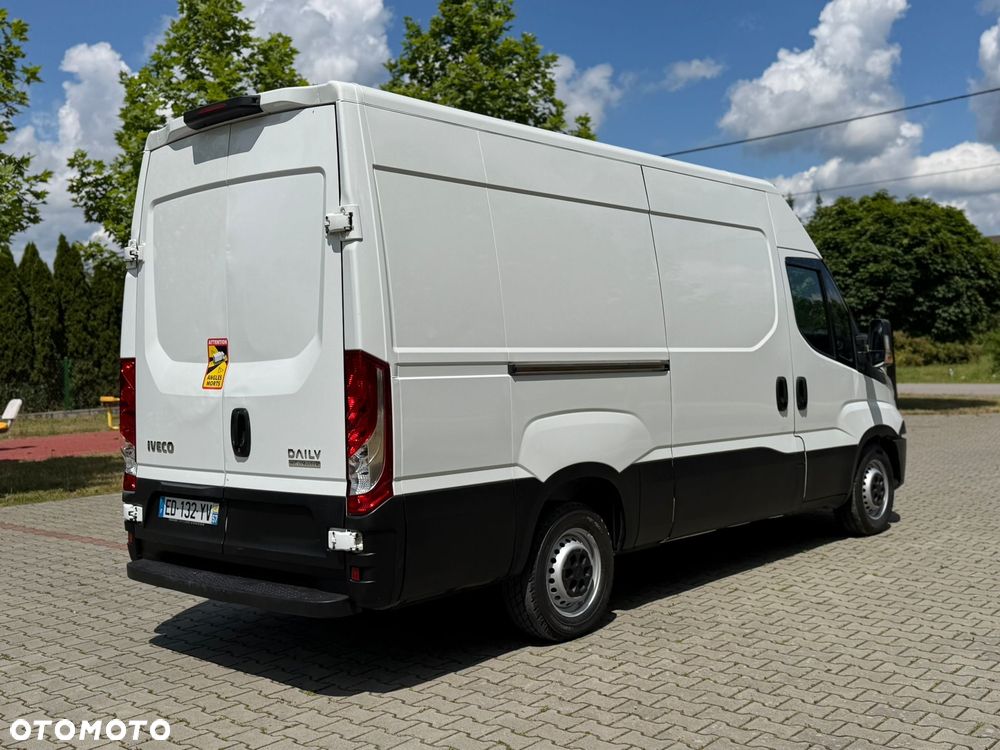 Iveco Daily - 10