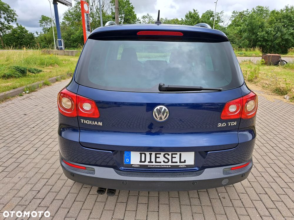 Volkswagen Tiguan - 8