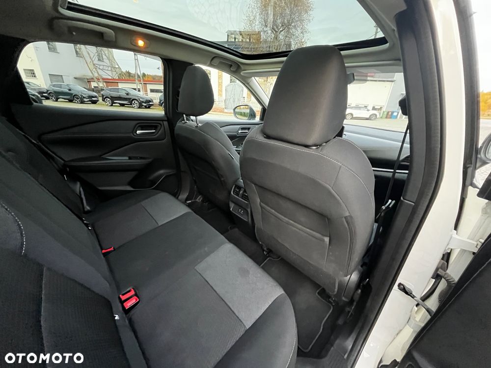 Nissan Qashqai 1.3 DIG-T TEKNA - 14