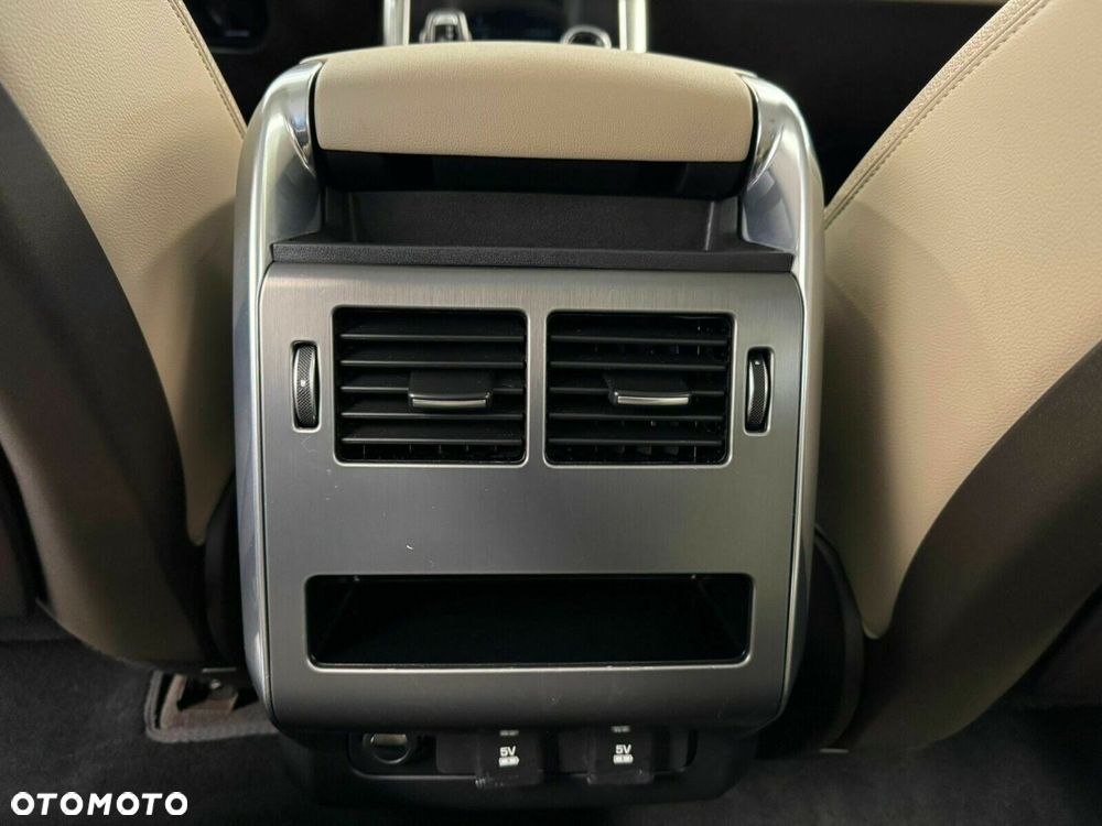 Land Rover Range Rover Sport - 24