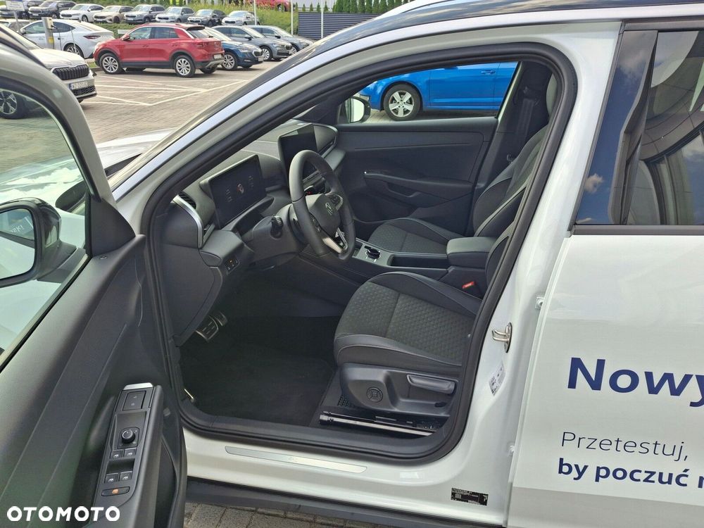 Volkswagen T-Roc 1.5 eTSI R-Line DSG - 15