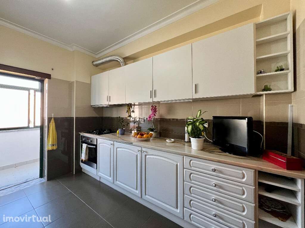 Apartamento T3 com lugar de garagem, Pedrulha - Grande imagem: 4/14