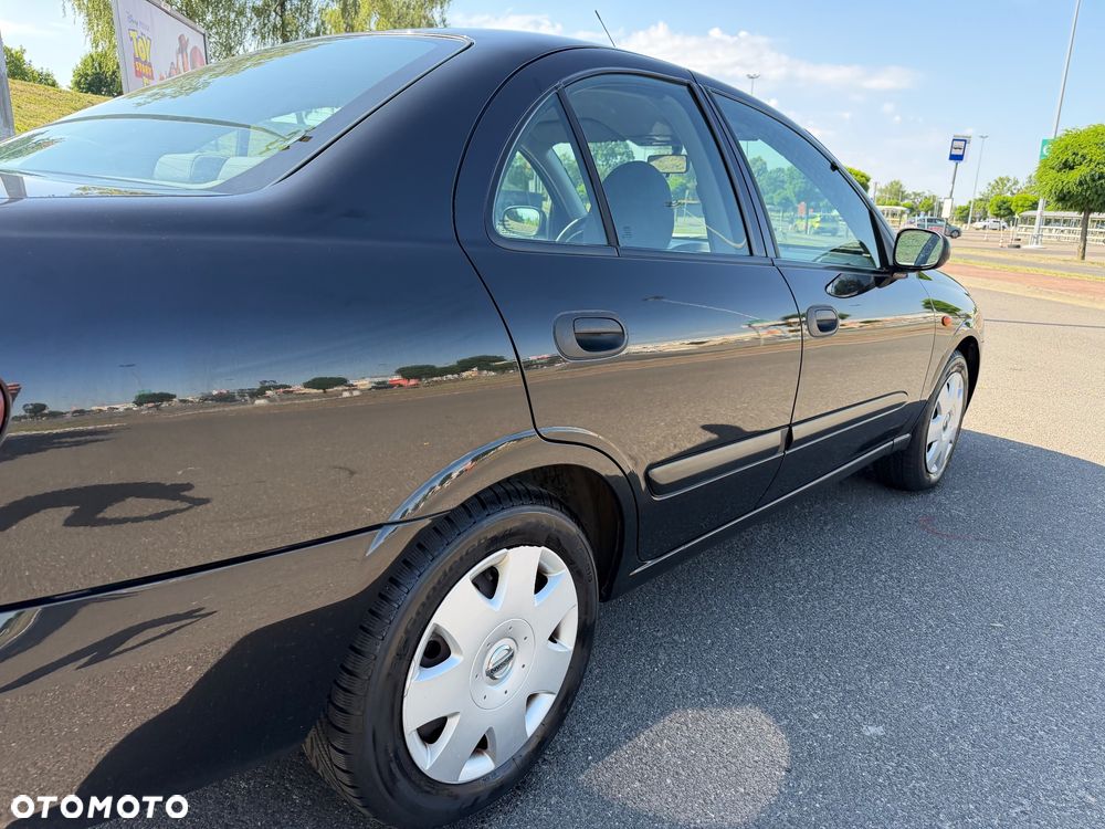 Nissan Almera 1.5 Acenta - 29