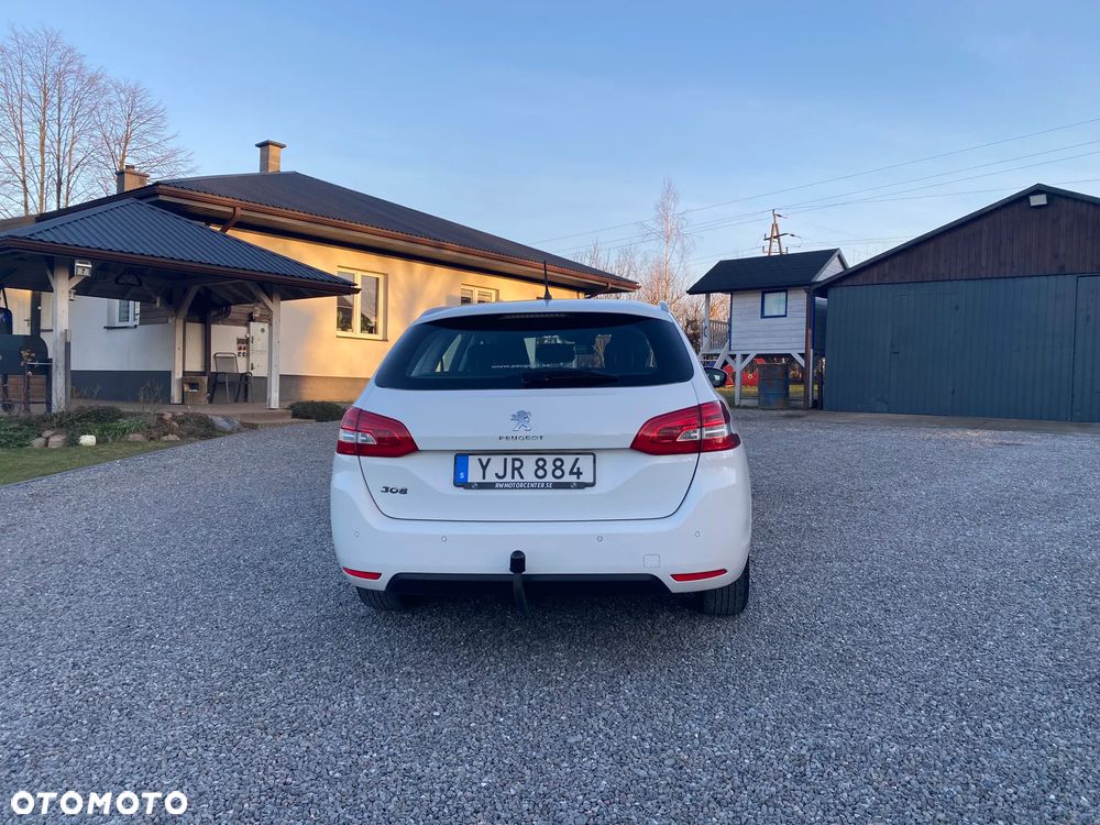 Peugeot 308 BlueHDi FAP 120 EAT6 Stop & Start Allure - 8