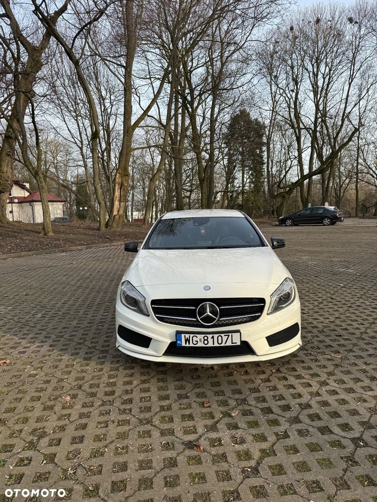 Mercedes-Benz Klasa A 250 7G-DCT SCORE - 2