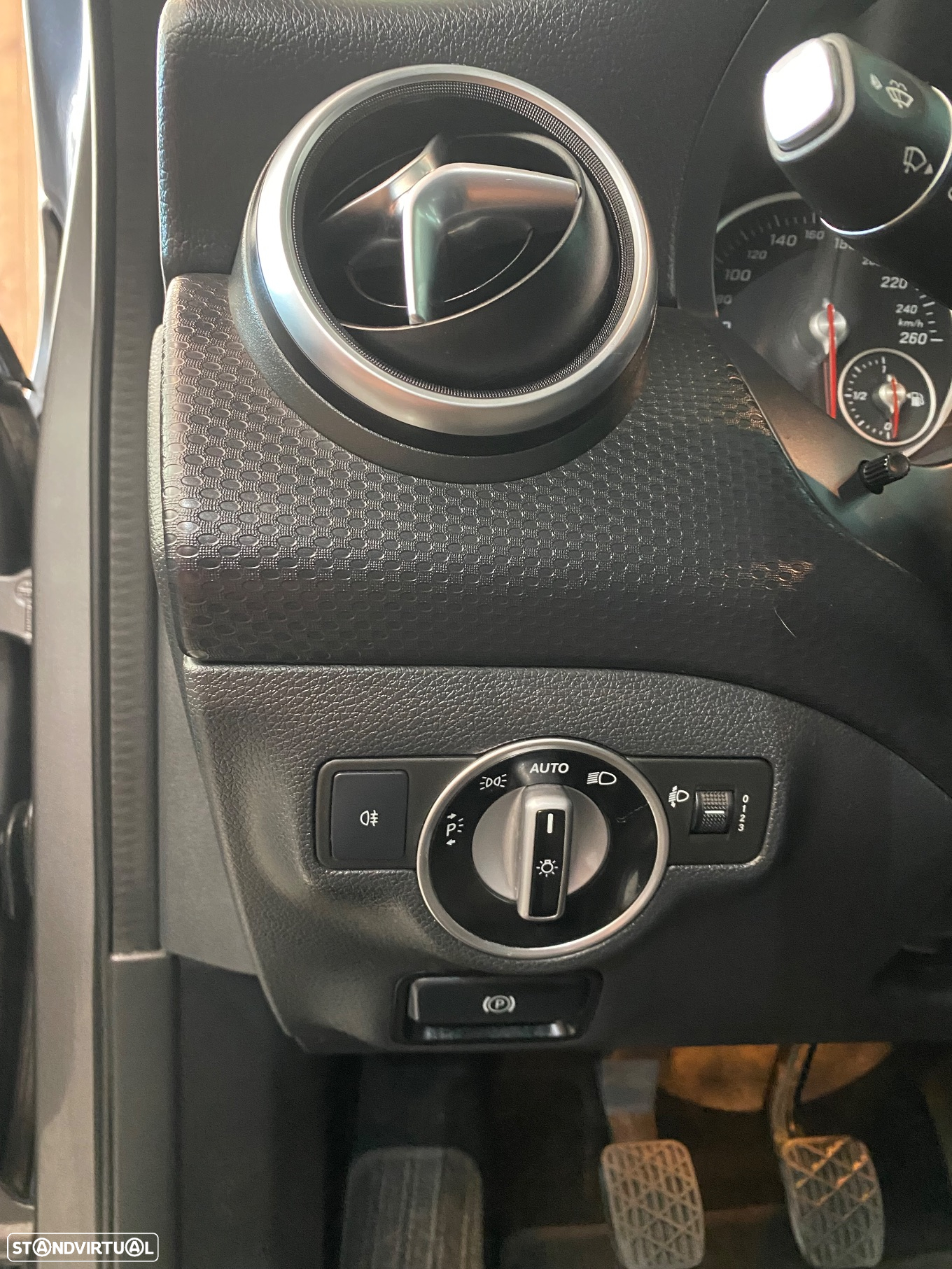 Mercedes-Benz A 180 d Style - 9