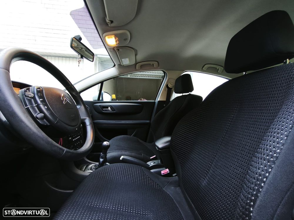 Citroën C4 1.6 HDi Business - 16