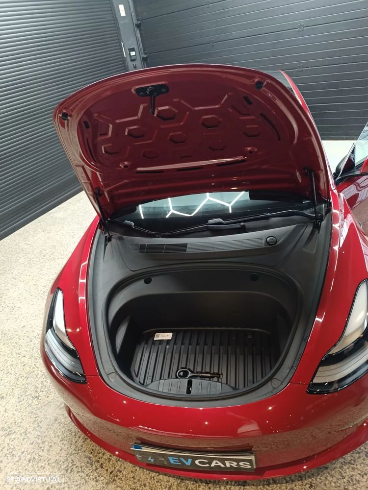 Tesla Model 3 Long-Range Dual Motor AWD - 28