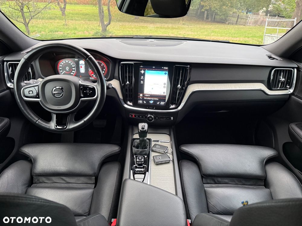 Volvo V60 D4 SCR Inscription - 8