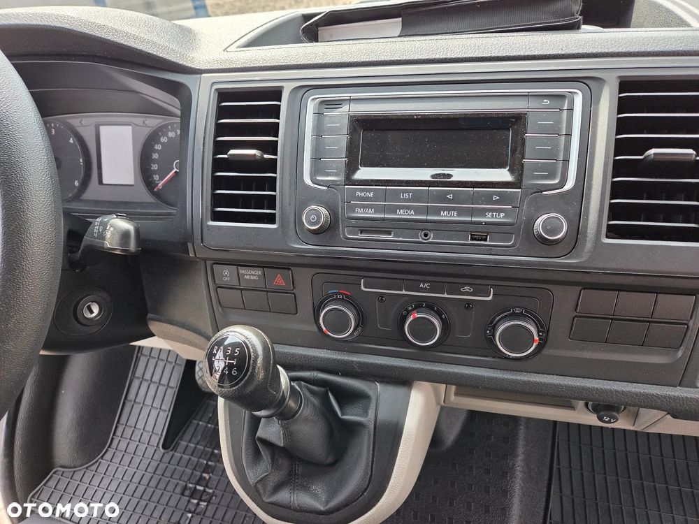 Volkswagen Transporter L2H1 - 27