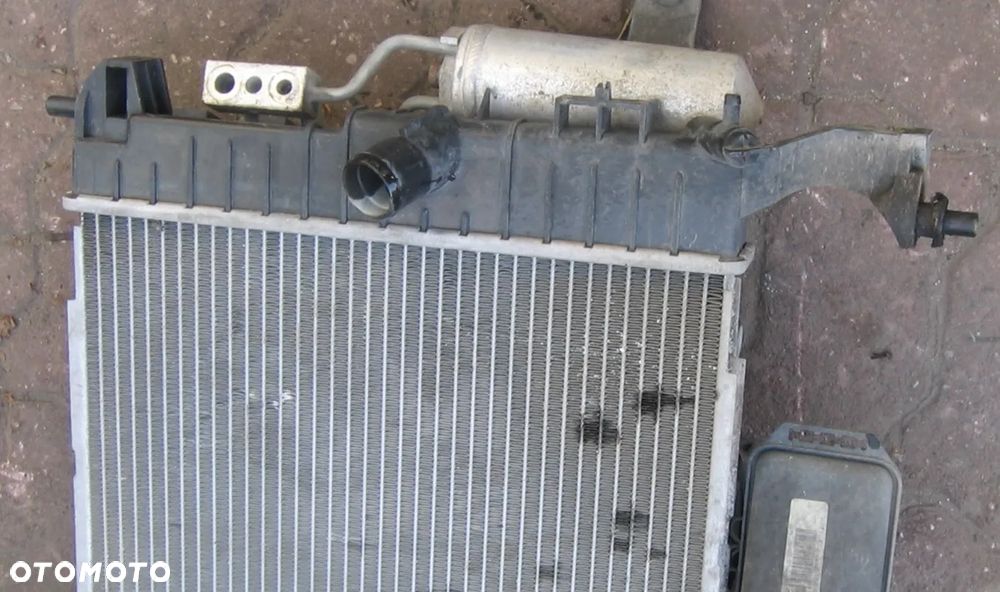 chłodnica wody klimy wentylator MERIVA A 1.7 CDTI opel - 7