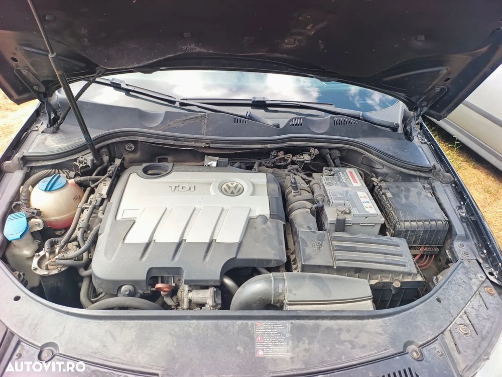 Volkswagen Passat 2.0 TDI Highline DPF - 8