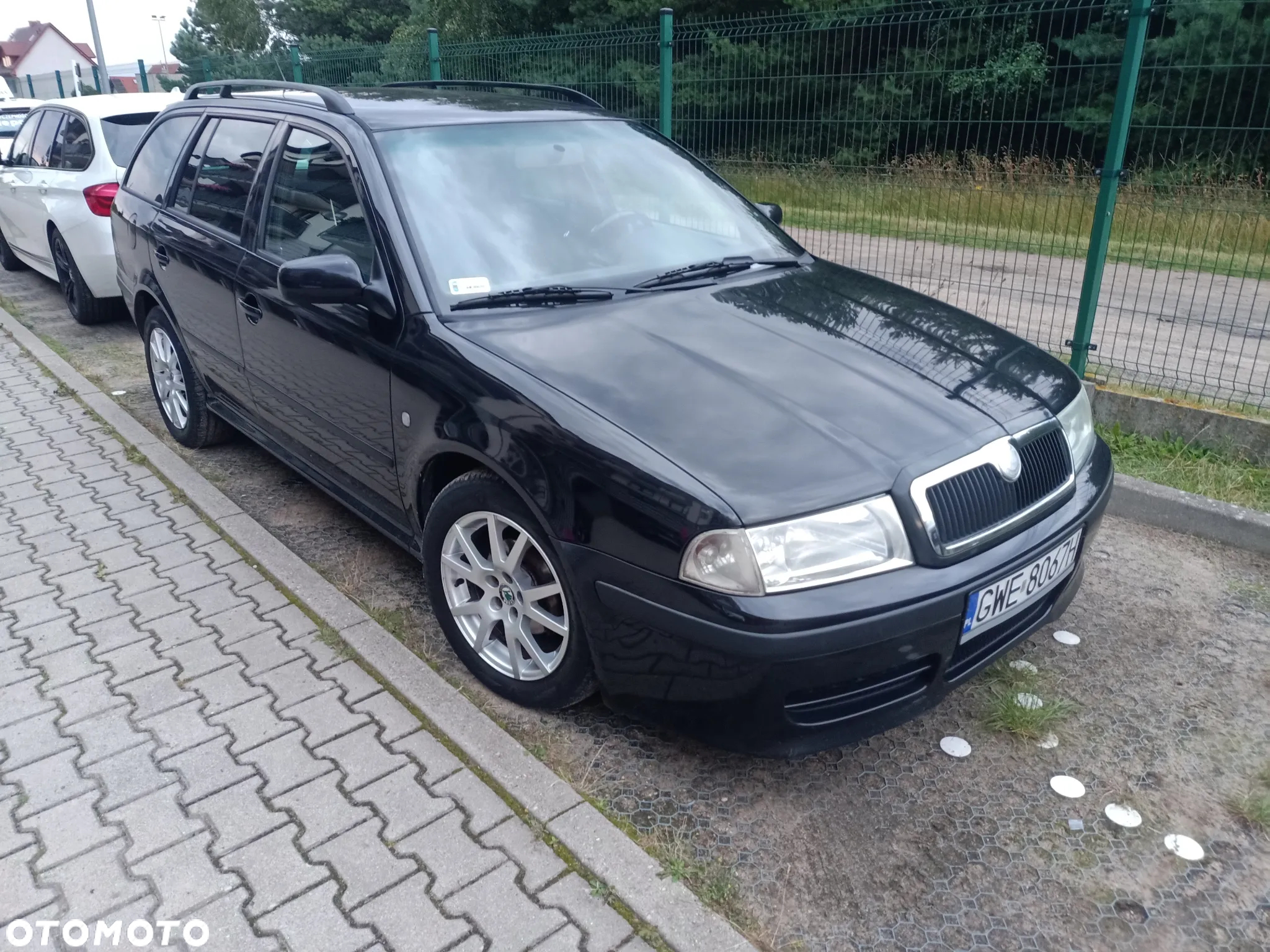 Skoda Octavia Combi 1.6 Ambiente - 7