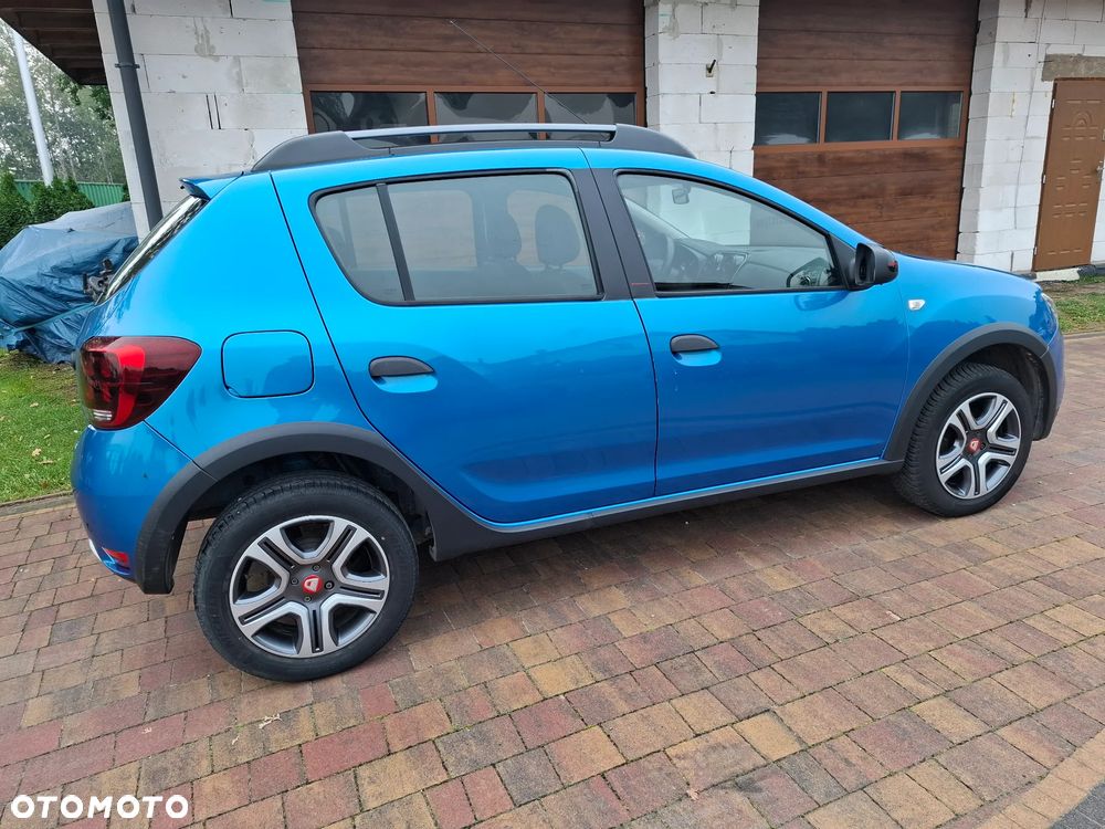 Dacia Sandero Stepway - 1