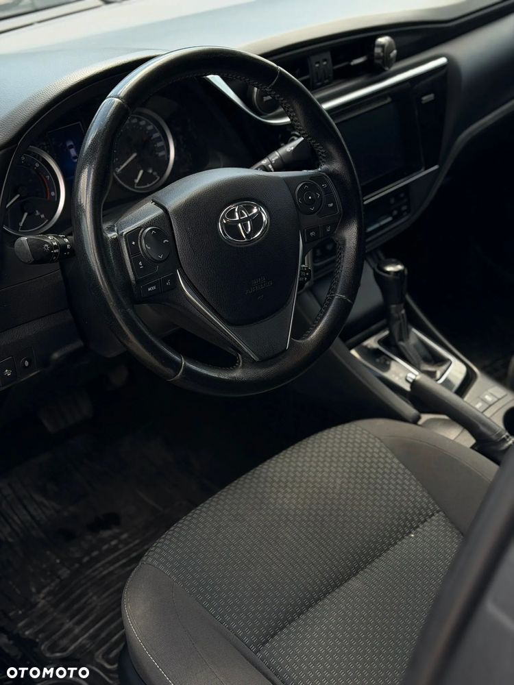 Toyota Corolla 1.6 Premium MS - 6