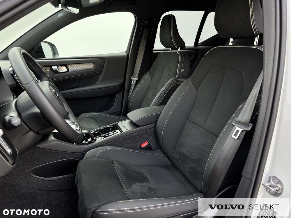 Volvo XC 40 - 8