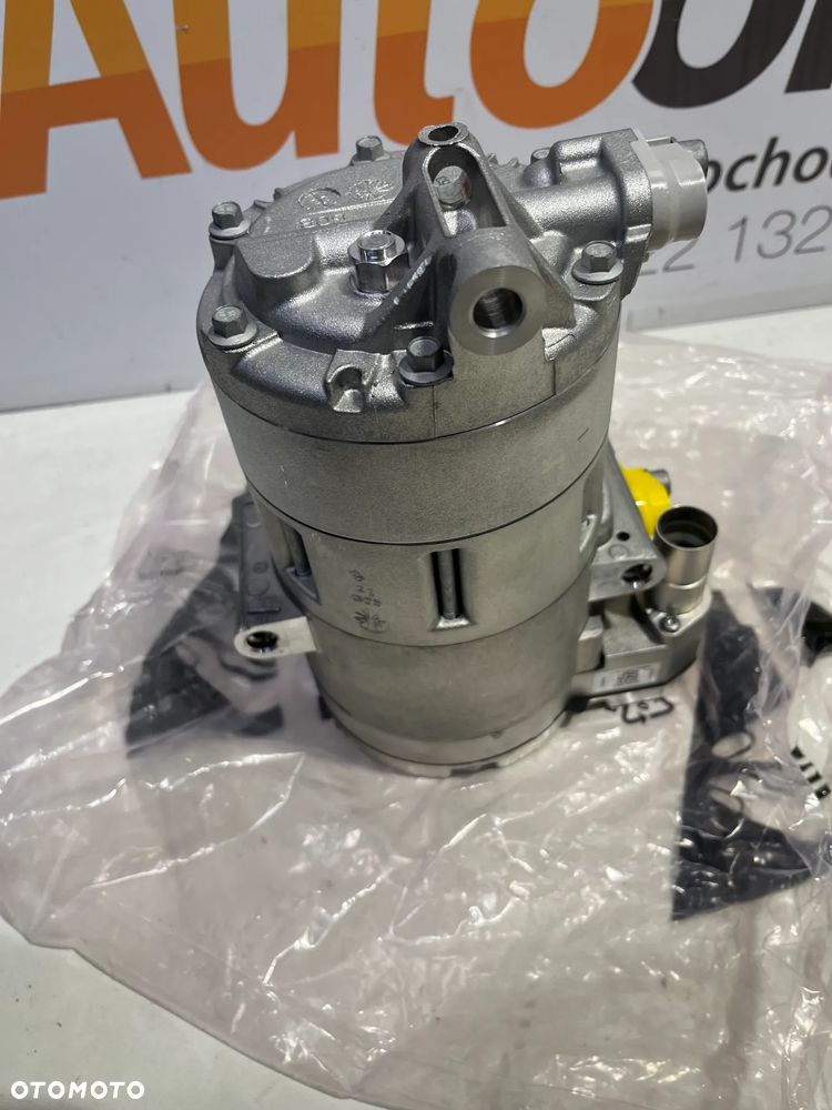 Kompresor / Sprężarka klimatyzacji BMW 6452-9496112-05 NOWA - 1
