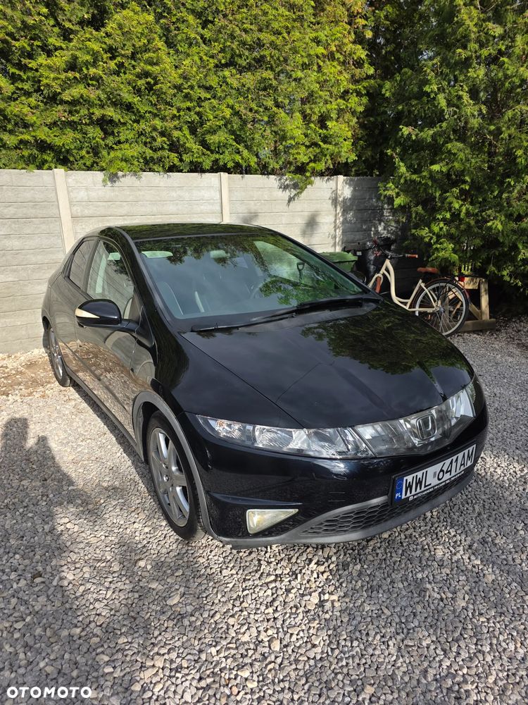 Honda Civic 1.8 Comfort - 2