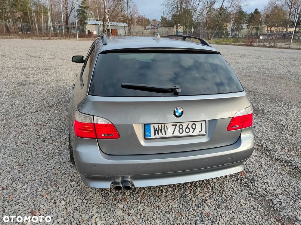 BMW Seria 5 530i xDrive - 28