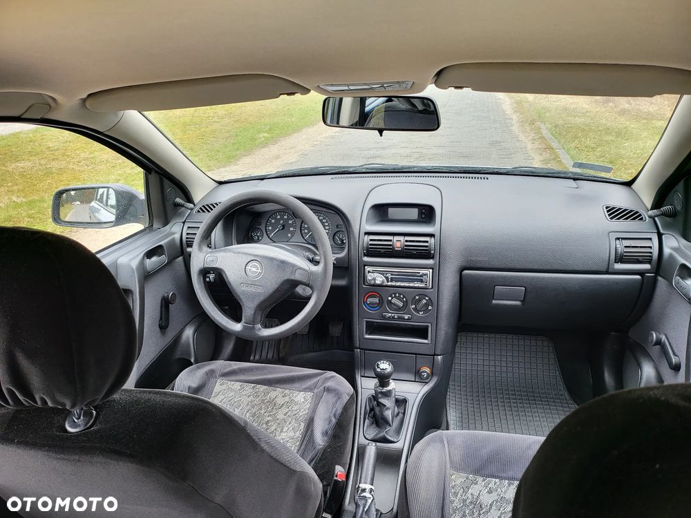 Opel Astra 1.4 - 18