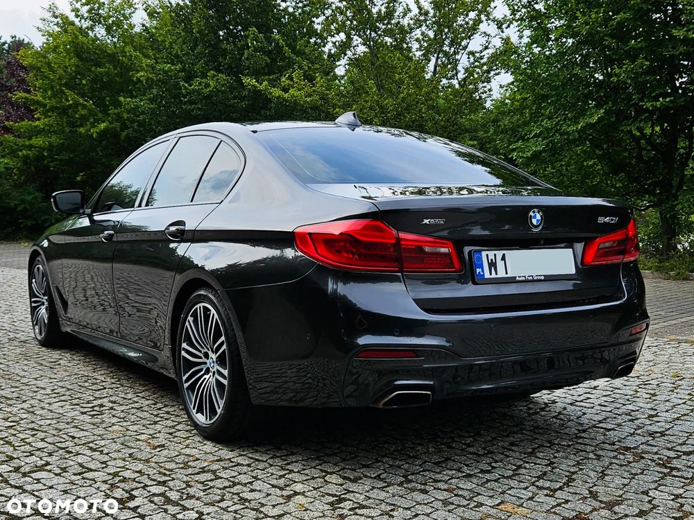 BMW Seria 5 540i GPF xDrive M Sport sport - 7