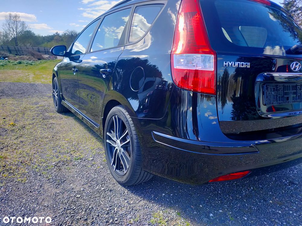 Hyundai i30 1.4 Base + World Cup - 7