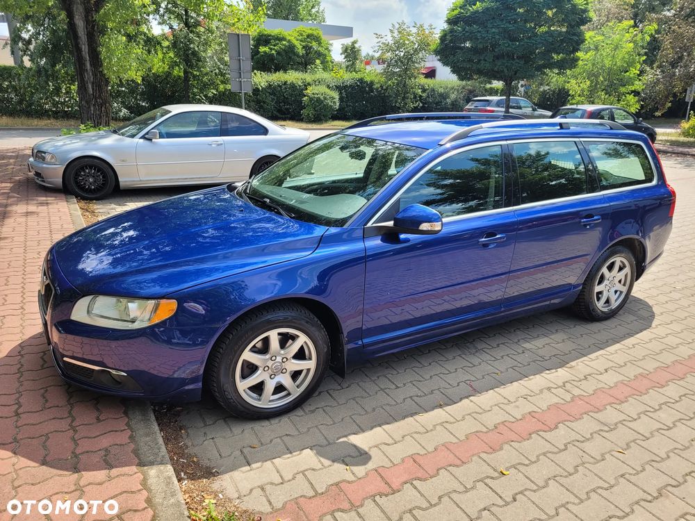 Volvo V70 2.0D Ocean Race - 1