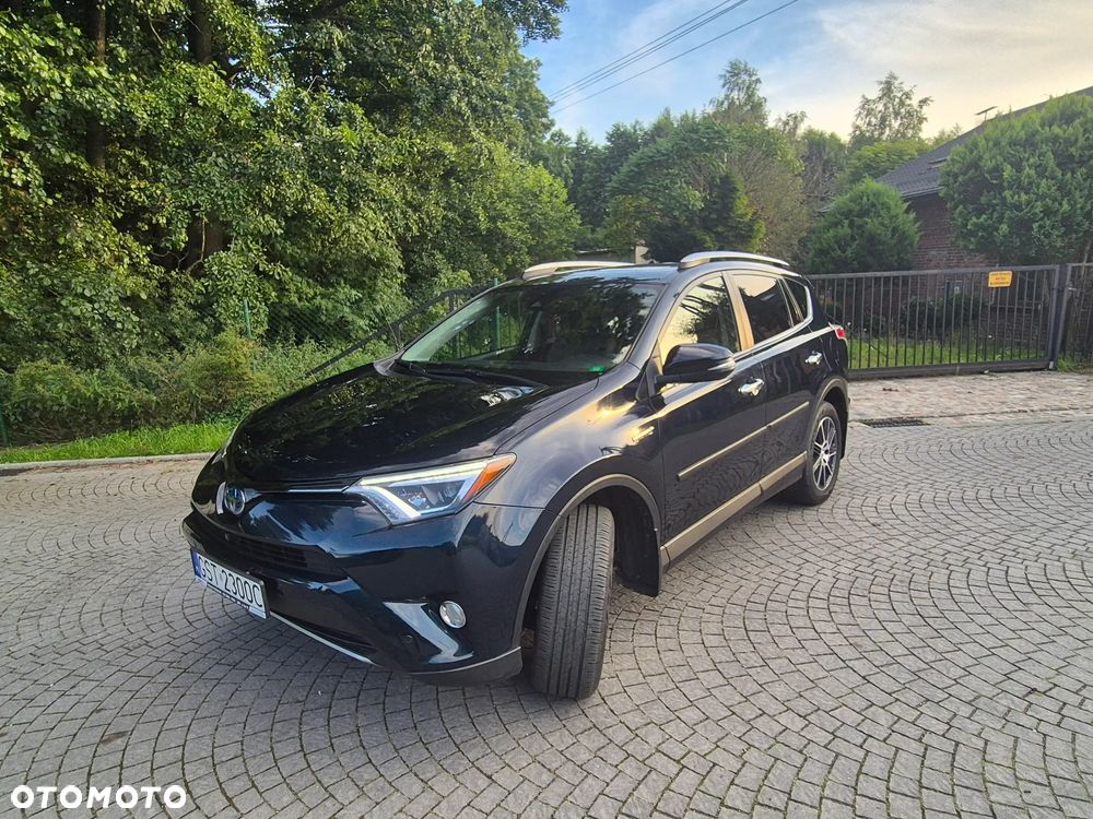 Toyota RAV4 - 3