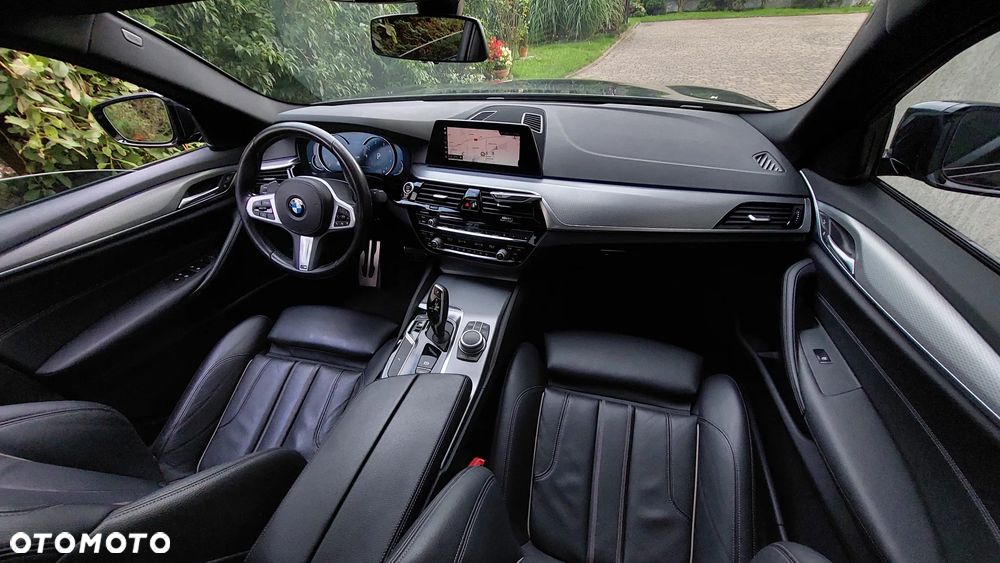 BMW Seria 5 518d M Sport - 20