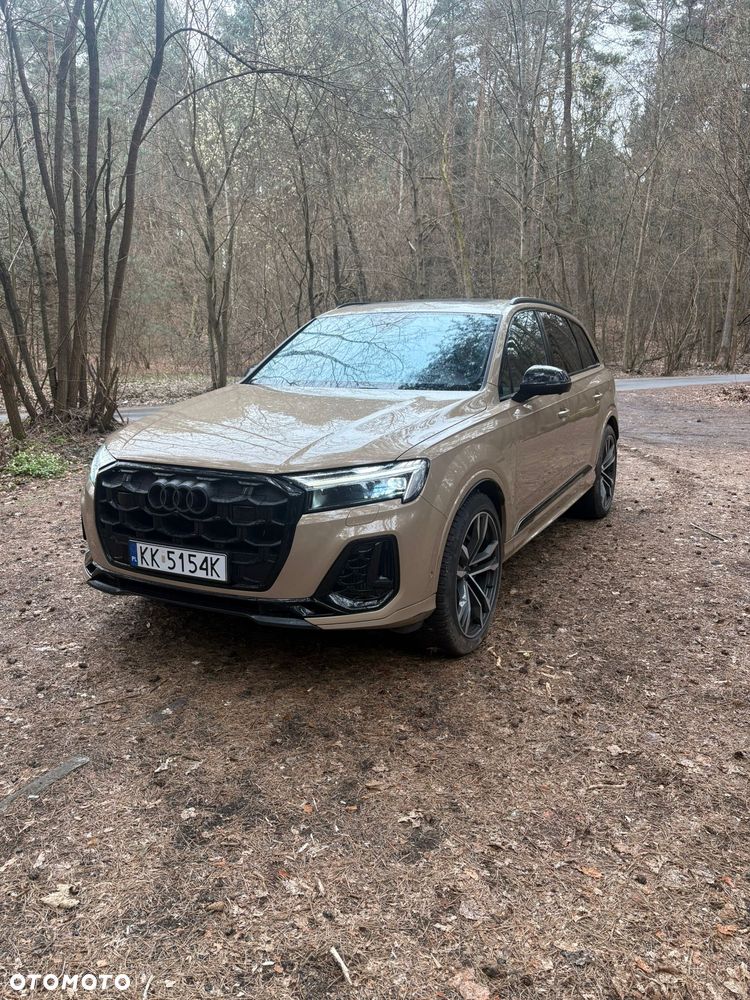 Audi Q7 55 TFSI e Quattro S Line Tiptr - 3