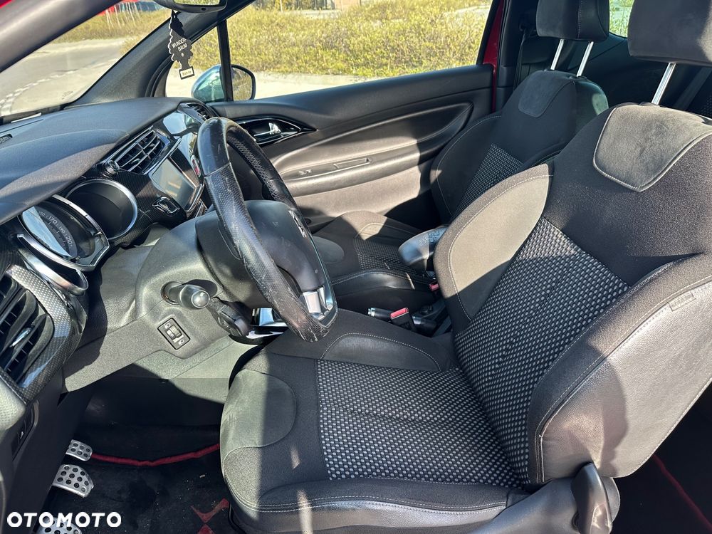 Citroën DS3 1.6 THP SportChic - 8