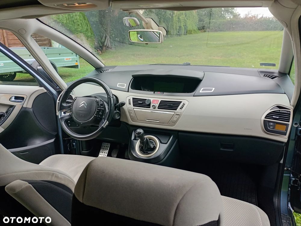 Citroën C4 Picasso - 13