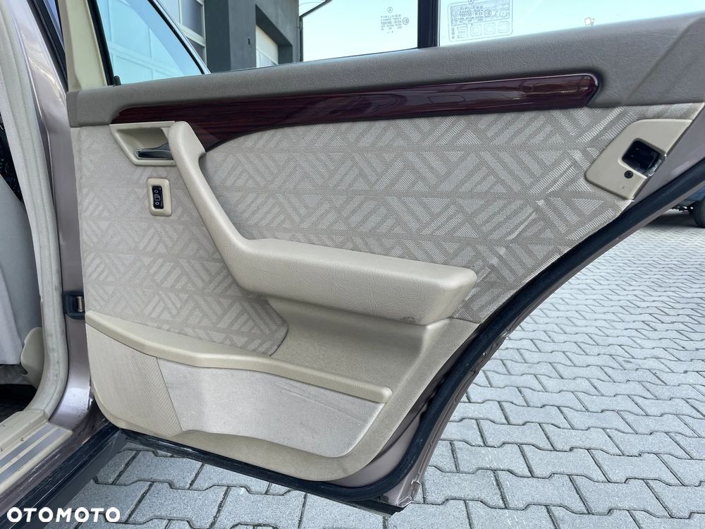 Mercedes-Benz Klasa C - 39