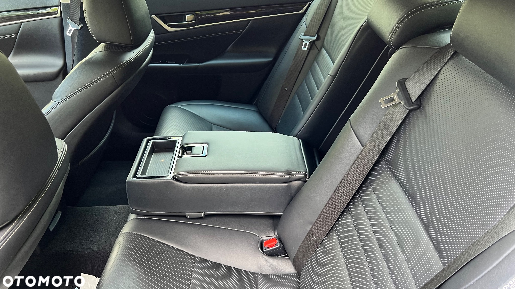 Lexus GS 200t / 300 Elite - 14