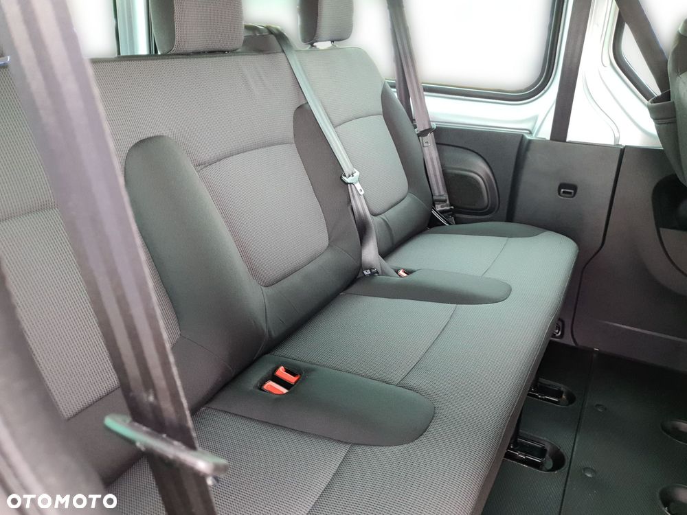 Renault trafic - 26