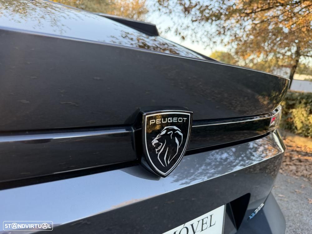 Peugeot 408 1.6 Hybrid Allure Pack e-EAT8 - 17