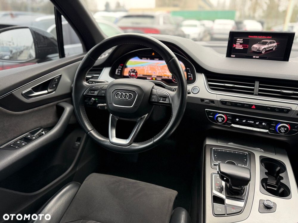 Audi Q7 - 17