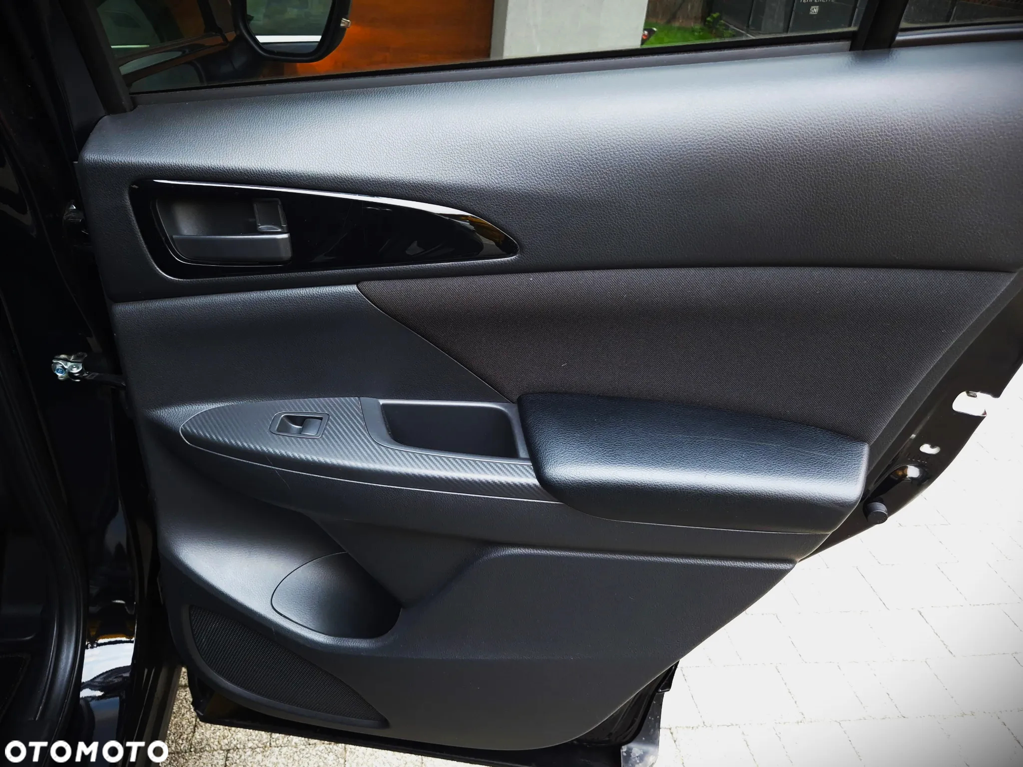 Mitsubishi Eclipse Cross 1.5 T-MIVEC ClearTec CVT 2WD Diamant Edition - 33