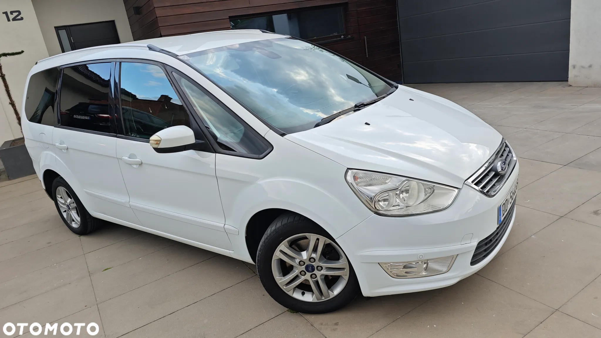 Ford Galaxy 2.0 TDCi Titanium - 25