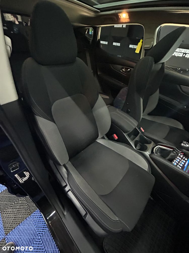 Nissan Qashqai 1.6 DIG-T N-Connecta - 10