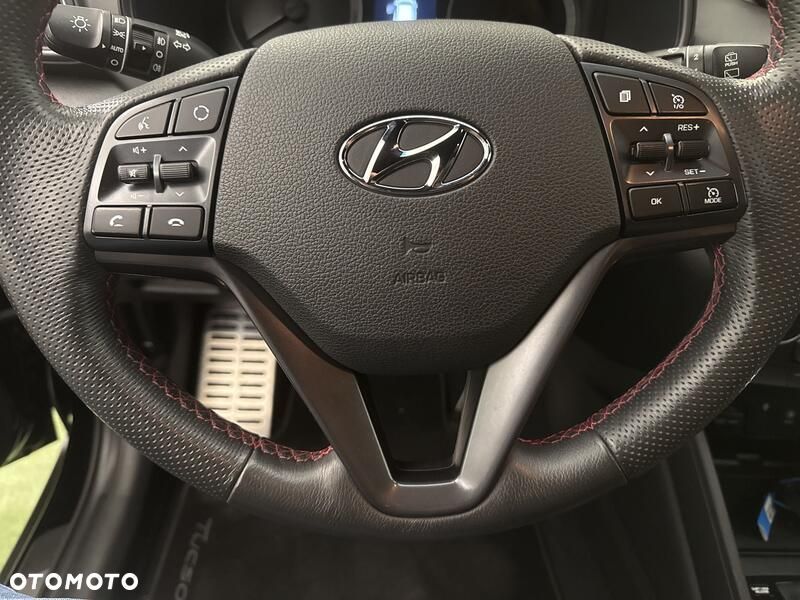 Hyundai Tucson - 14