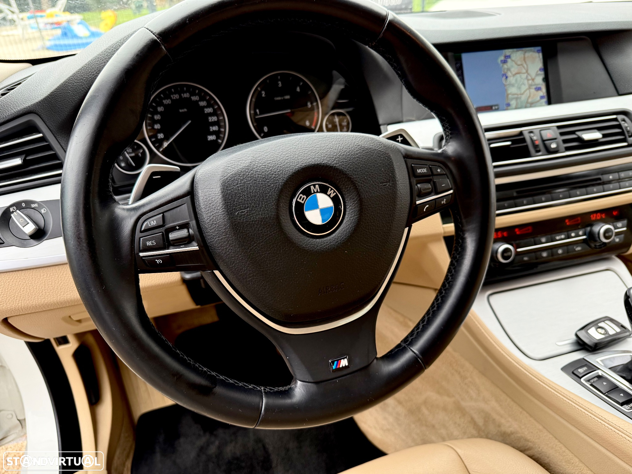 BMW 520 d Auto - 43