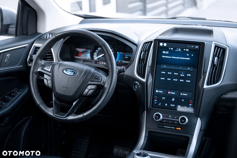 Ford Edge - 11