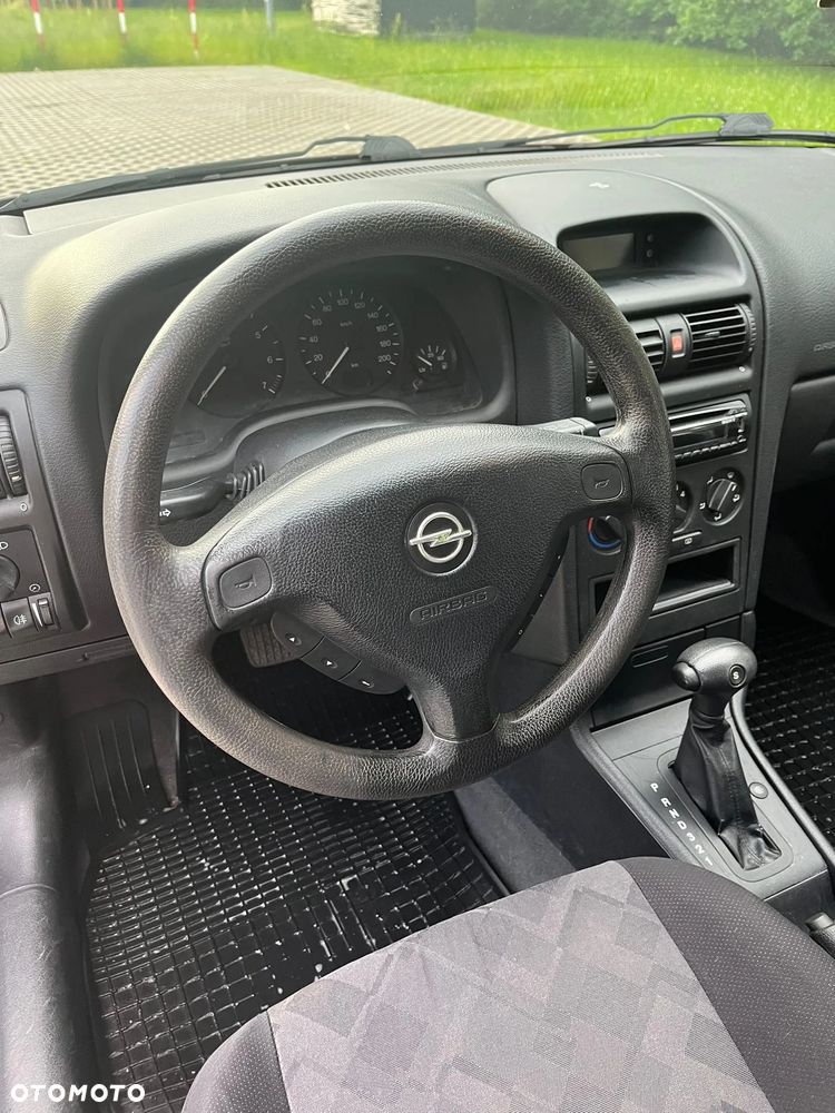 Opel Astra - 7