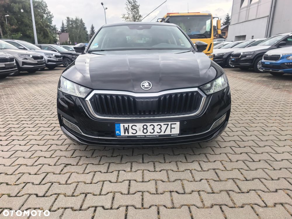 Skoda Octavia 2021 photo 2