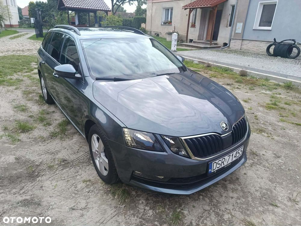 Skoda Octavia 2.0 TDI SCR Ambition DSG - 21