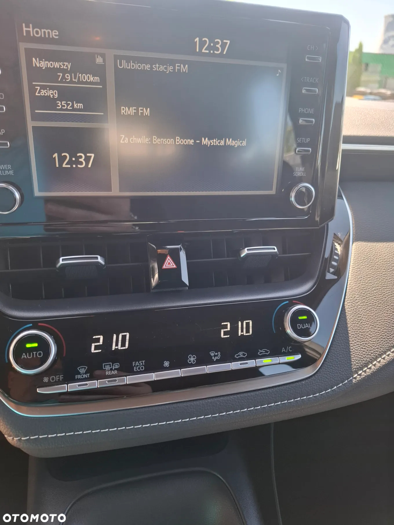 Toyota Corolla 1.2 T Comfort - 12