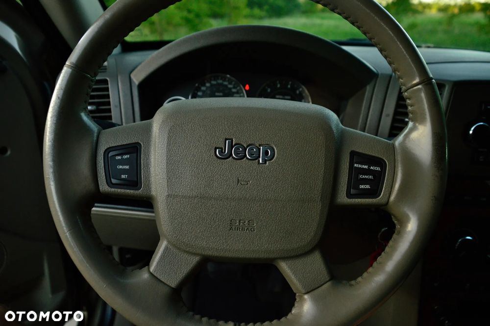 Jeep Grand Cherokee 5.7 V8 HEMI Automatik Limited - 29