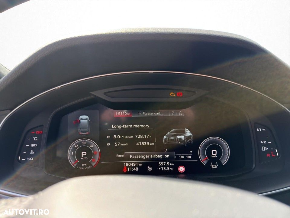 Audi Q8 - 11